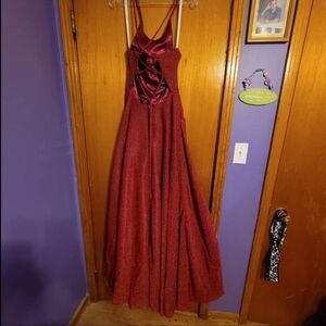Size 2 Jovani prom dress with pockets!
